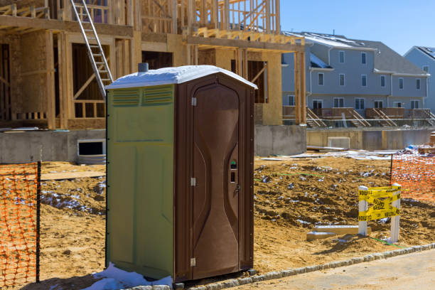Best Portable restroom trailer rental  in Beaver, WV