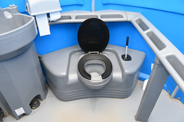 Best Portable toilet rental cost  in Beaver, WV